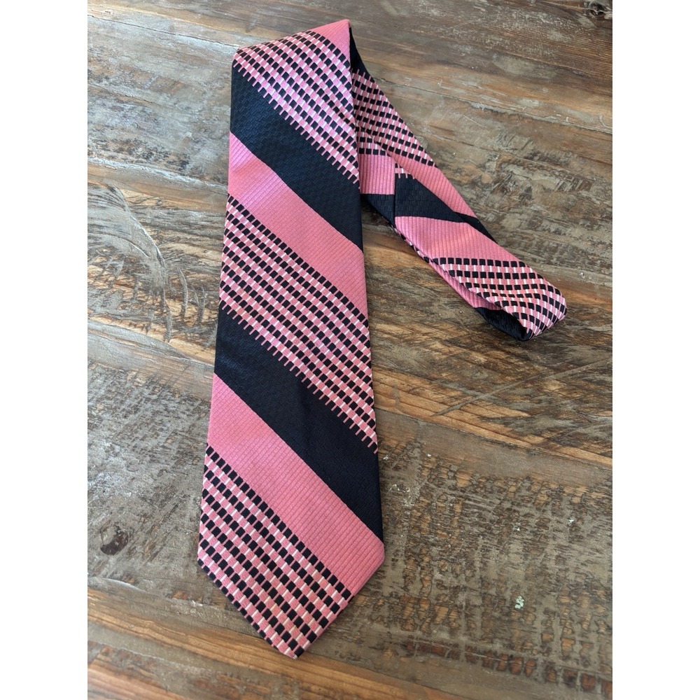 vintage 1970s Qiana nylon necktie Punk And Blue Wide Tie